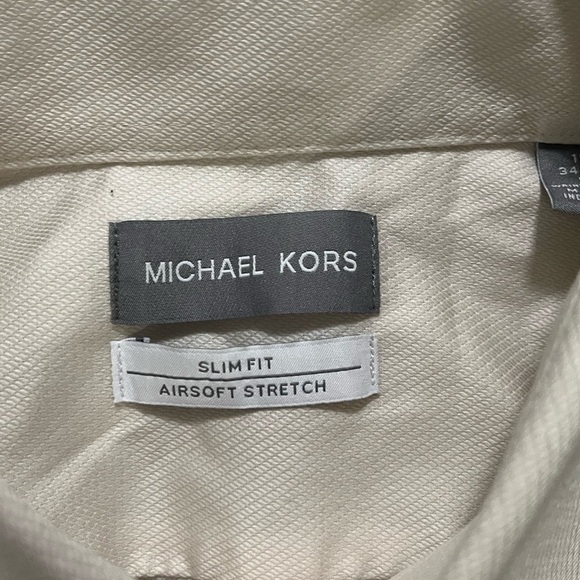 Michael Kors Men's Slim fit air soft stretch button down Shirt - Picture 9 of 10